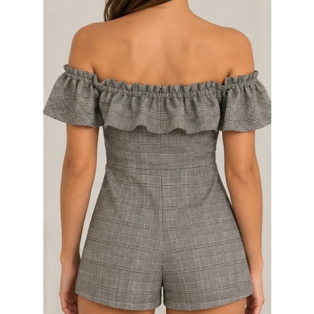 Grey Glen Plaid Off The Shoulder Ruffle Trim Romper Jumpsuit Shorts Size-M - Picture 2 of 2